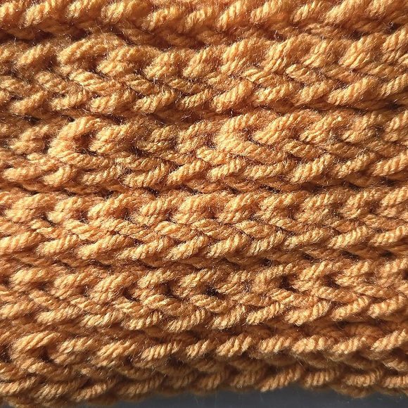 Handmade Knit Turban Headband - Picture 4 of 5